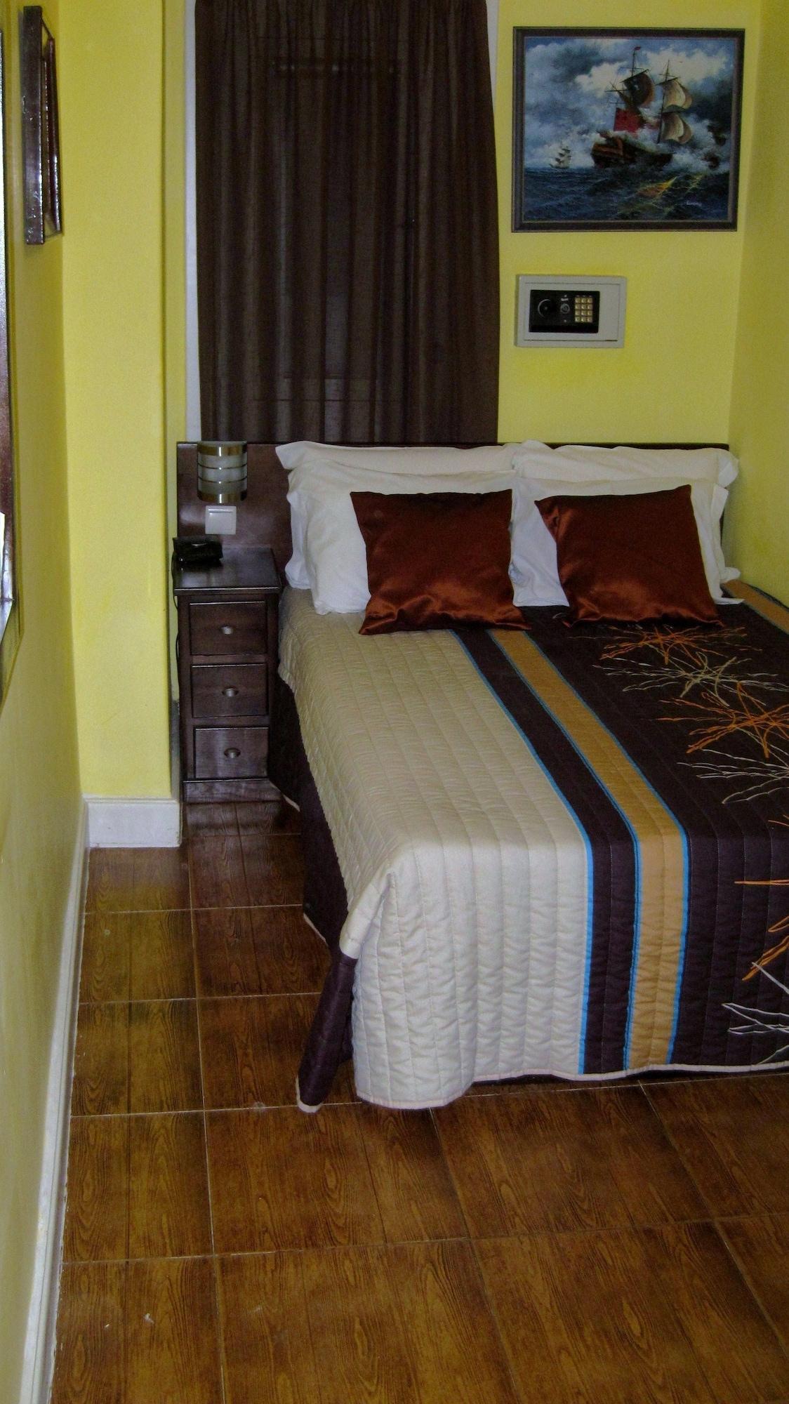Pensjonat Faria Guimares Centro 3*